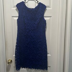 Ralph Lauren size 16 Beautiful flower lace blue/purple color sheath dress